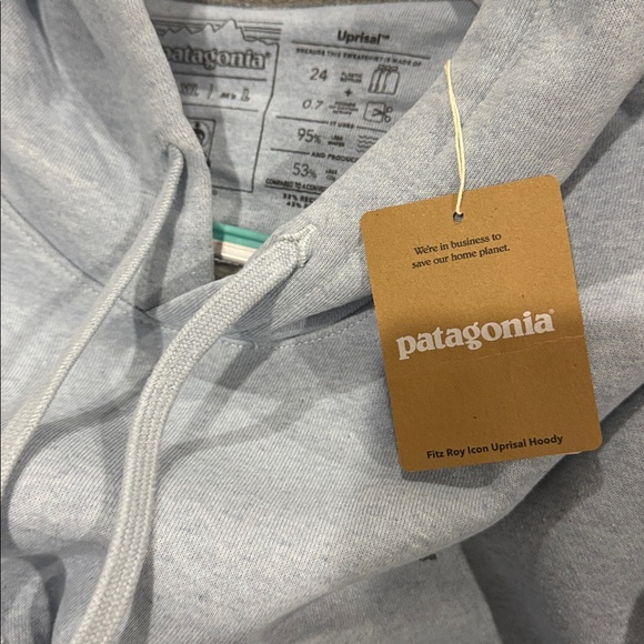 Patagonia Women’s XL, Men's L Light Blue Hoodie - Picture 8 of 16